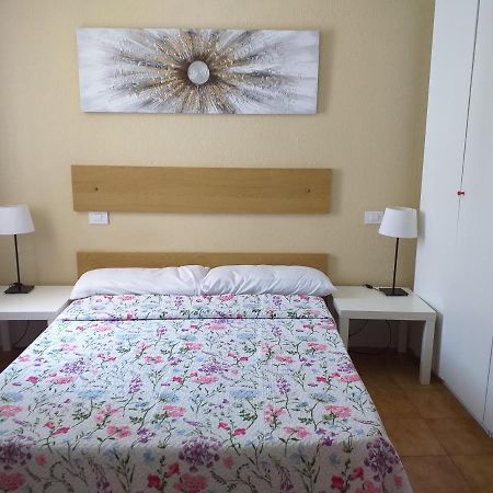 Picasso Apartamento Vecindario  Eksteriør billede