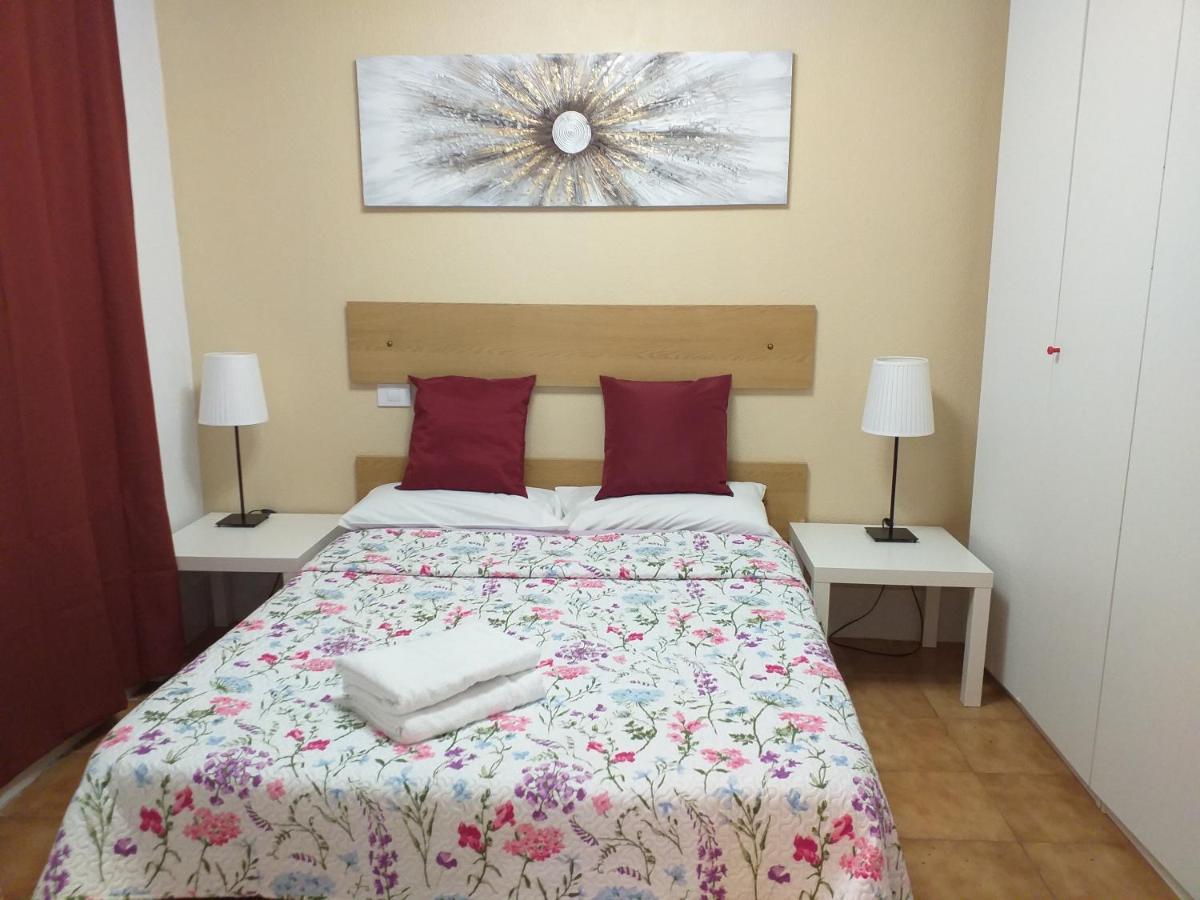Picasso Apartamento Vecindario  Eksteriør billede