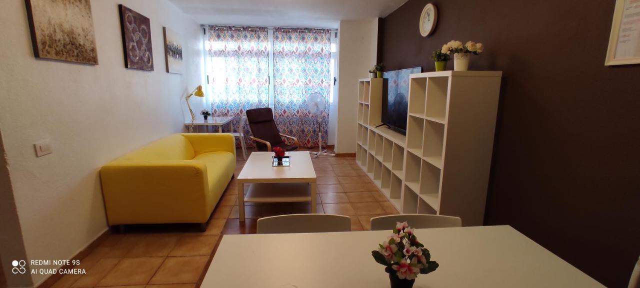 Picasso Apartamento Vecindario  Eksteriør billede